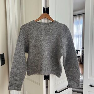 H&M Gray Crewneck Sweater - Soft Knit - Alpaca / Wool